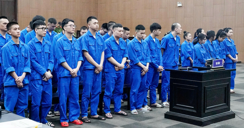 Cựu phó chủ tịch phường ở Hà Nội tổ chức ‘bay lắc’, lĩnh 7 năm tù