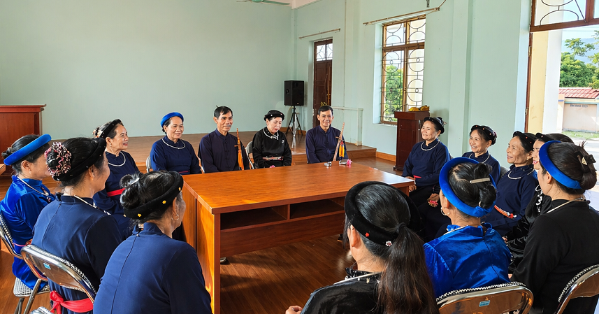 Phong trào 'Bình dân học vụ số' tại Quảng Ninh: Giải pháp thiết thực giảm nghèo thông tin