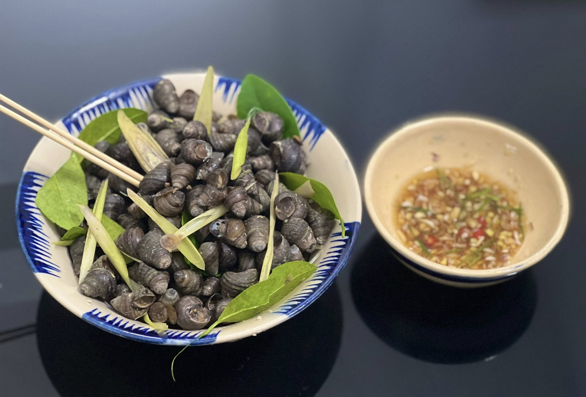 Luộc ốc bao nhiêu phút để vừa chín tới và dễ khều nhất?