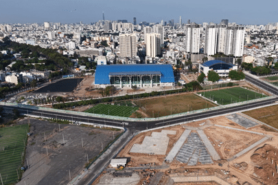 Người dân TPHCM phấn khởi trước diện mạo mới của trường đua Phú Thọ