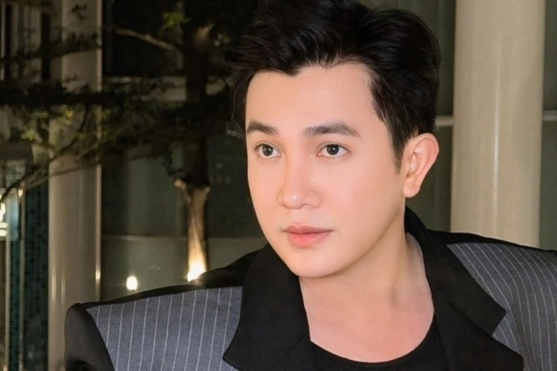 Nỗi ám ảnh của MC nổi tiếng hơn 10 năm bán hàng online