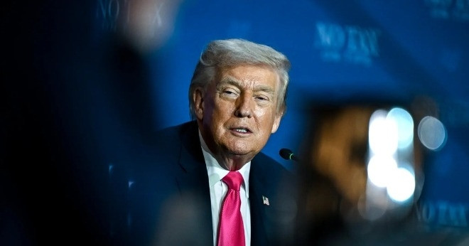 Ông Trump gửi cảnh báo cứng rắn tới Iran, bác tin bị Israel lôi kéo vào xung đột