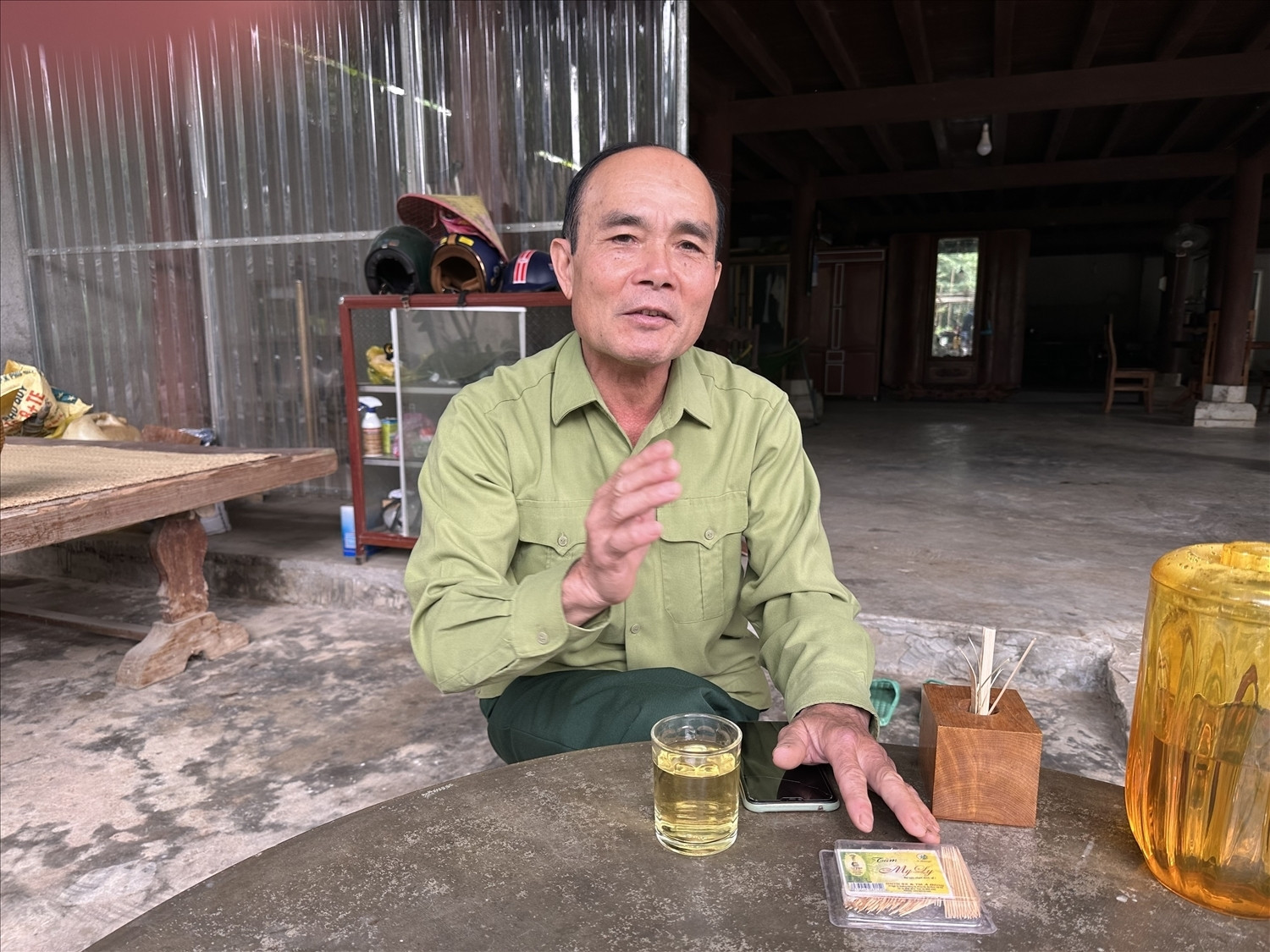 ong vi van nhat nguoi co uy tin ban lien phuong xa que phong chia se kinh nghiem tuyen truyen.jpg
