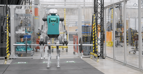 Robot hình người Mỹ phô diễn sức mạnh, nâng tạ 29kg thách thức giới hạn AI