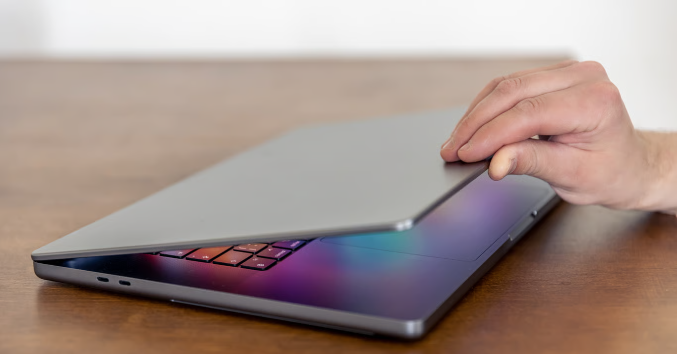 Shutdown hay Sleep: Lựa chọn nào tốt hơn cho máy tính của bạn?