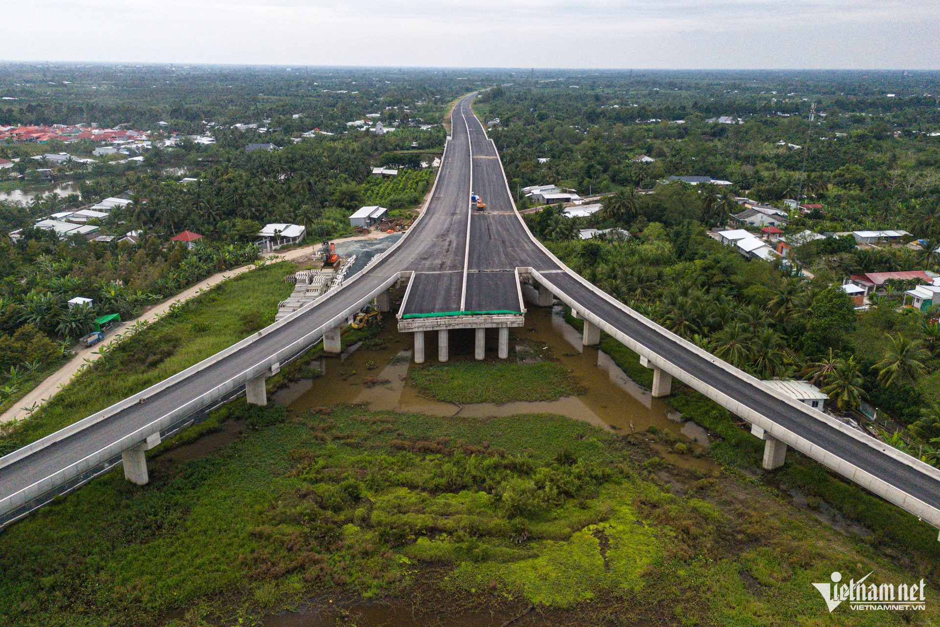 w cao toc can tho ca mau 4 1330.jpg