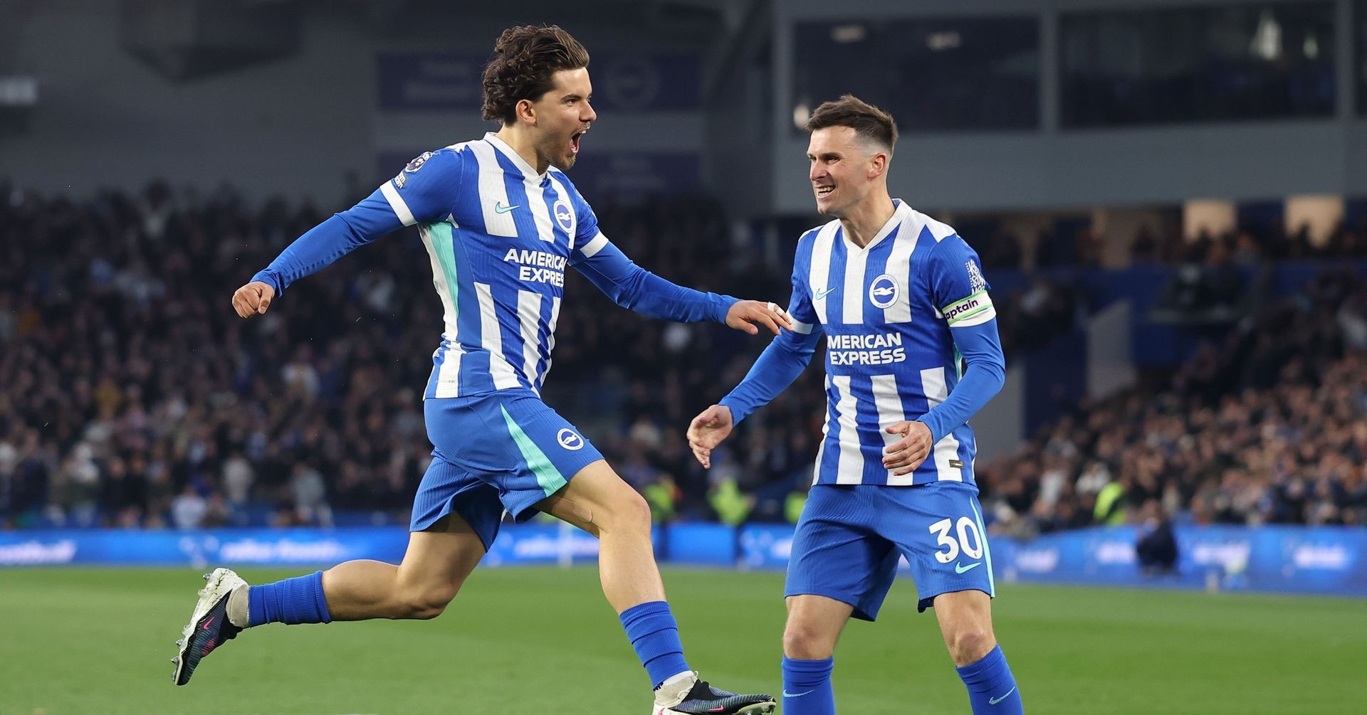 Kết quả Ngoại hạng Anh 2025/26 - Vòng 34 mới nhất: Chelsea thua sốc
