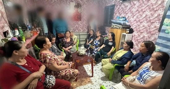 Triệt Phá Ổ Bạc Quý Bà Giữa Trung Tâm Đà Nẵng, Bắt Giữ 12 Đối Tượng