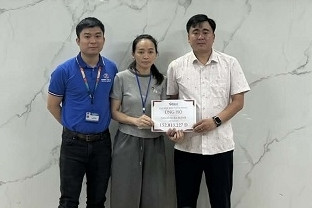  Bé Hồ Xuân Mạnh bị ung thư não được bạn đọc VietNamNet giúp hơn 152 triệu đồng 