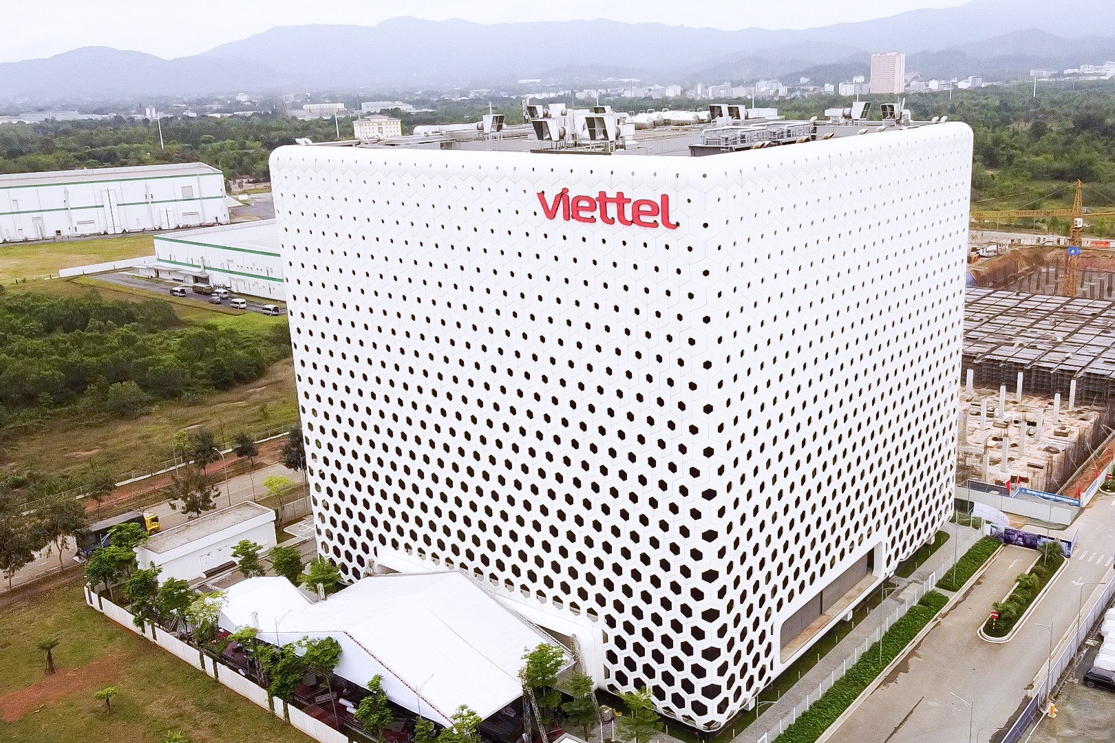 Bộ KH&CN gửi văn bản lần 2 cho Bộ Công Thương vì lo ngại trung tâm dữ liệu bị áp giá điện quá cao