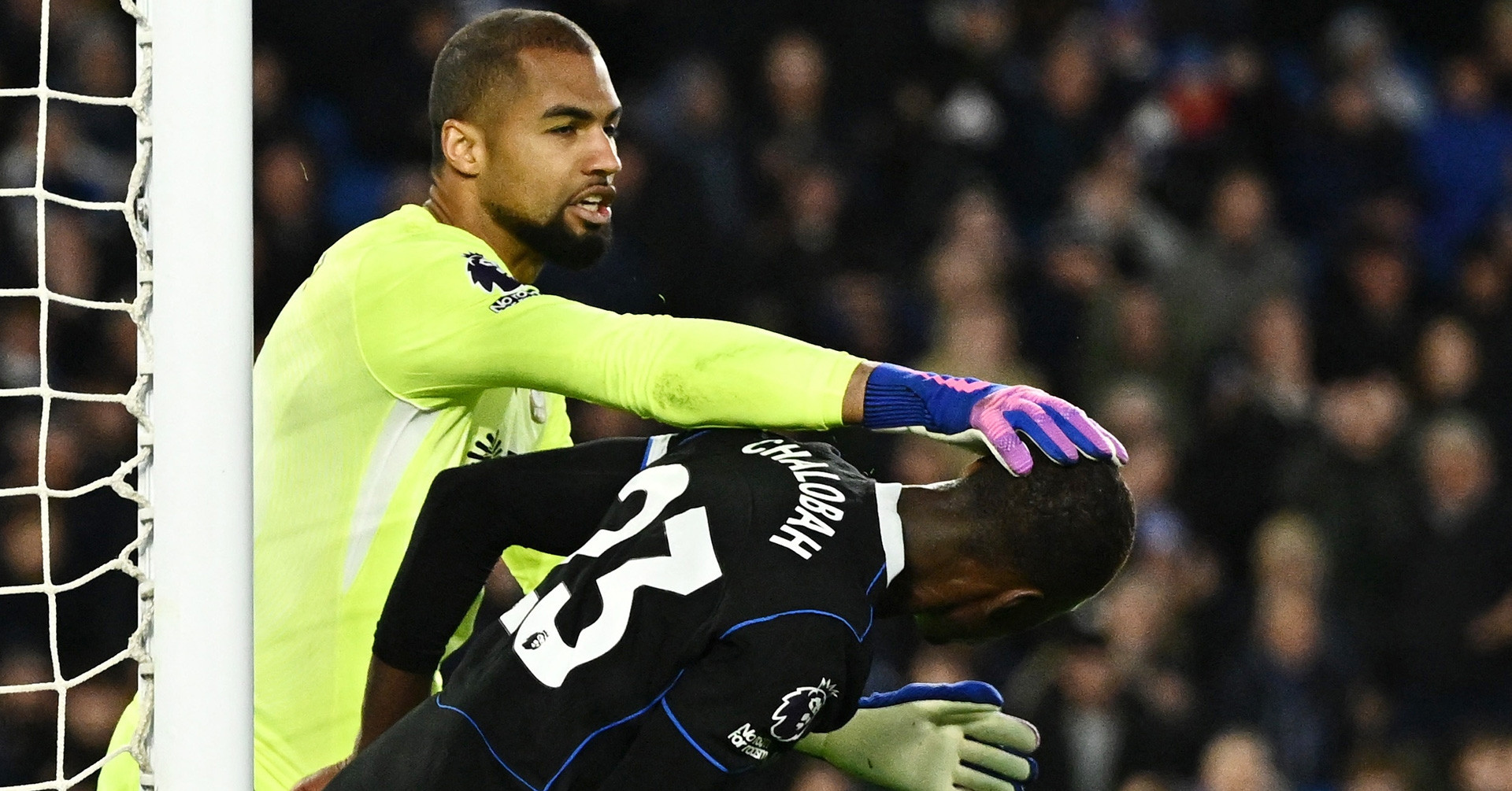 Chelsea kém nhất sau 1 thế kỷ: Cái giá của đối xử tệ và đổ lỗi