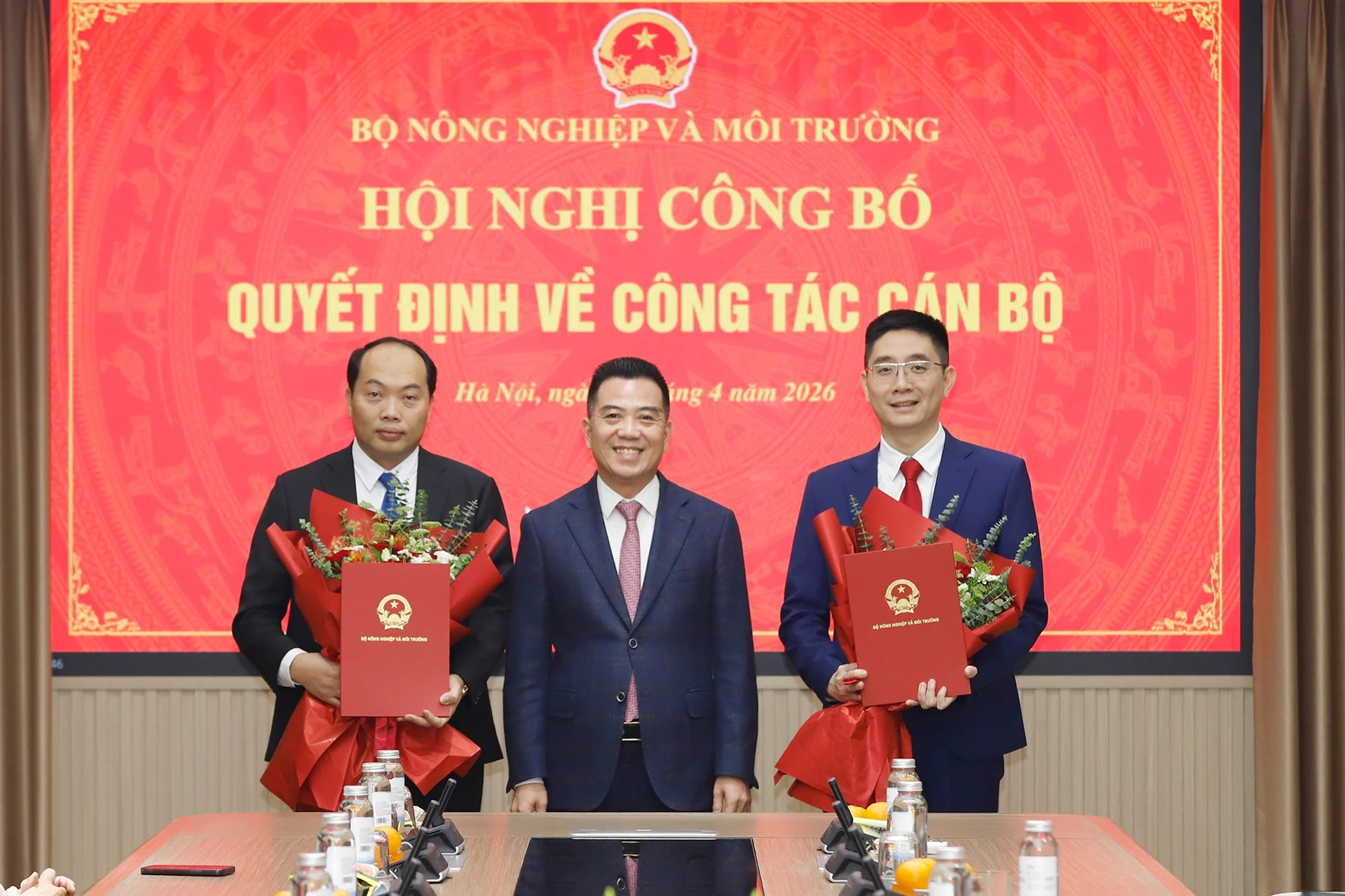 Chủ tịch xã 37 tuổi ở Thái Nguyên làm Thư ký Bộ trưởng Nông nghiệp và Môi trường