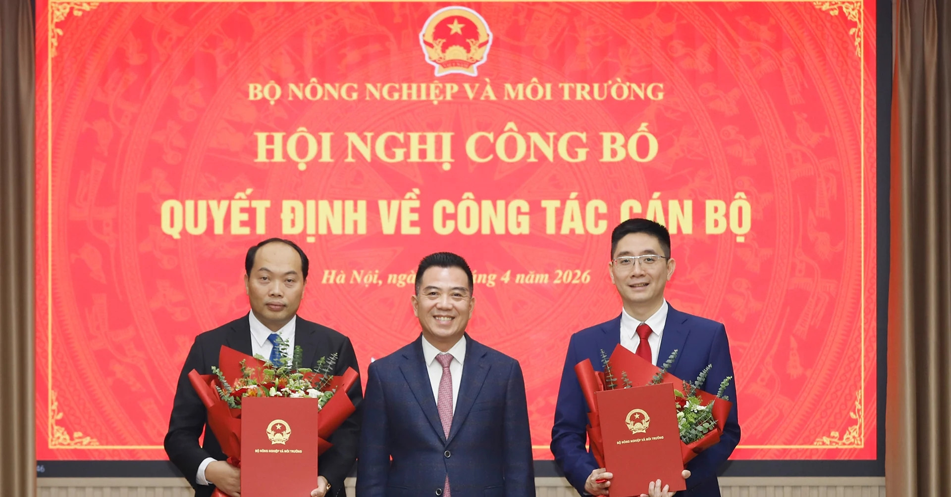 Chủ tịch xã 37 tuổi ở Thái Nguyên làm Thư ký Bộ trưởng Nông nghiệp và Môi trường