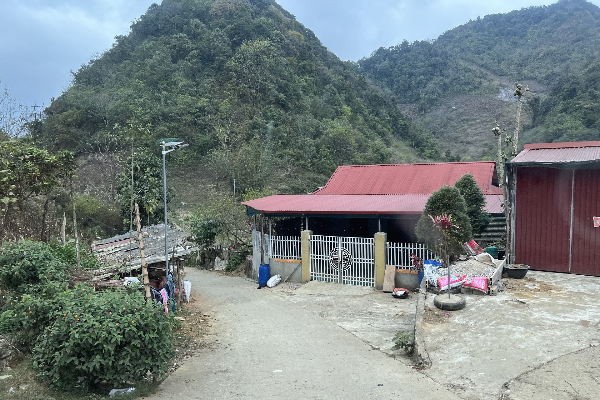 Chuyển đổi số mở rộng khả năng tiếp cận thông tin pháp luật ở vùng DTTS&MN