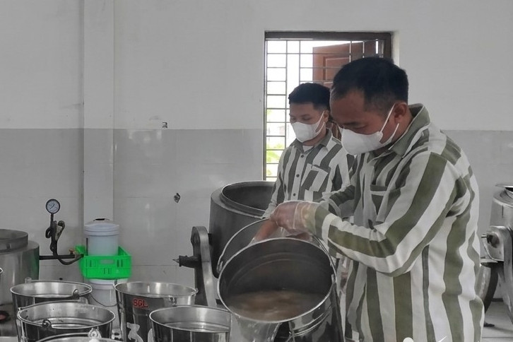 Khi tình người là 'chìa khóa' cho hành trình phục thiện