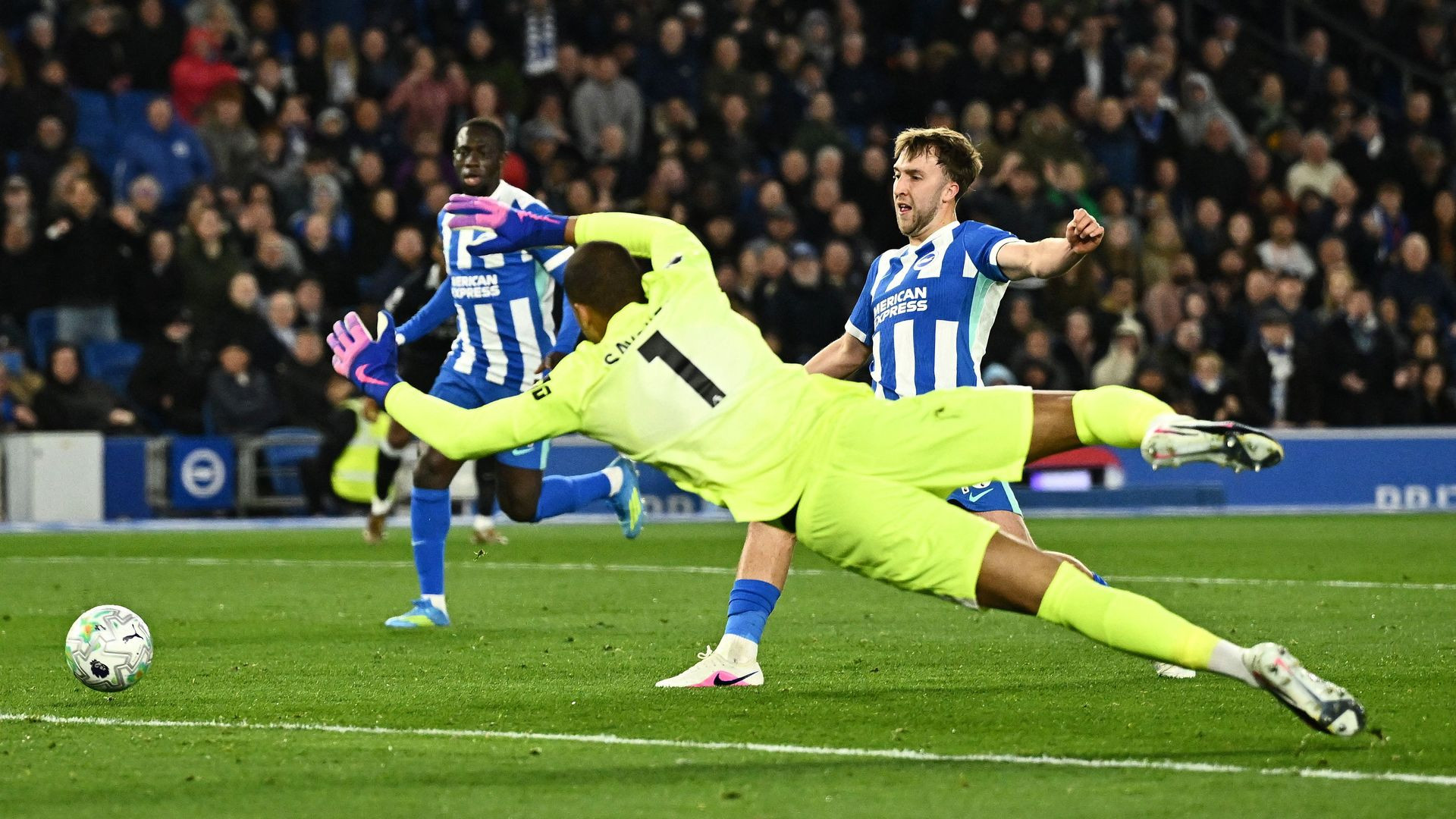 resources_premierleague_pulselive_com 2026 04 21T201834Z_828368425_UP1EM4L1KEW2M_RTRMADP_3_SOCCER ENGLAND BHA CHE.jpg