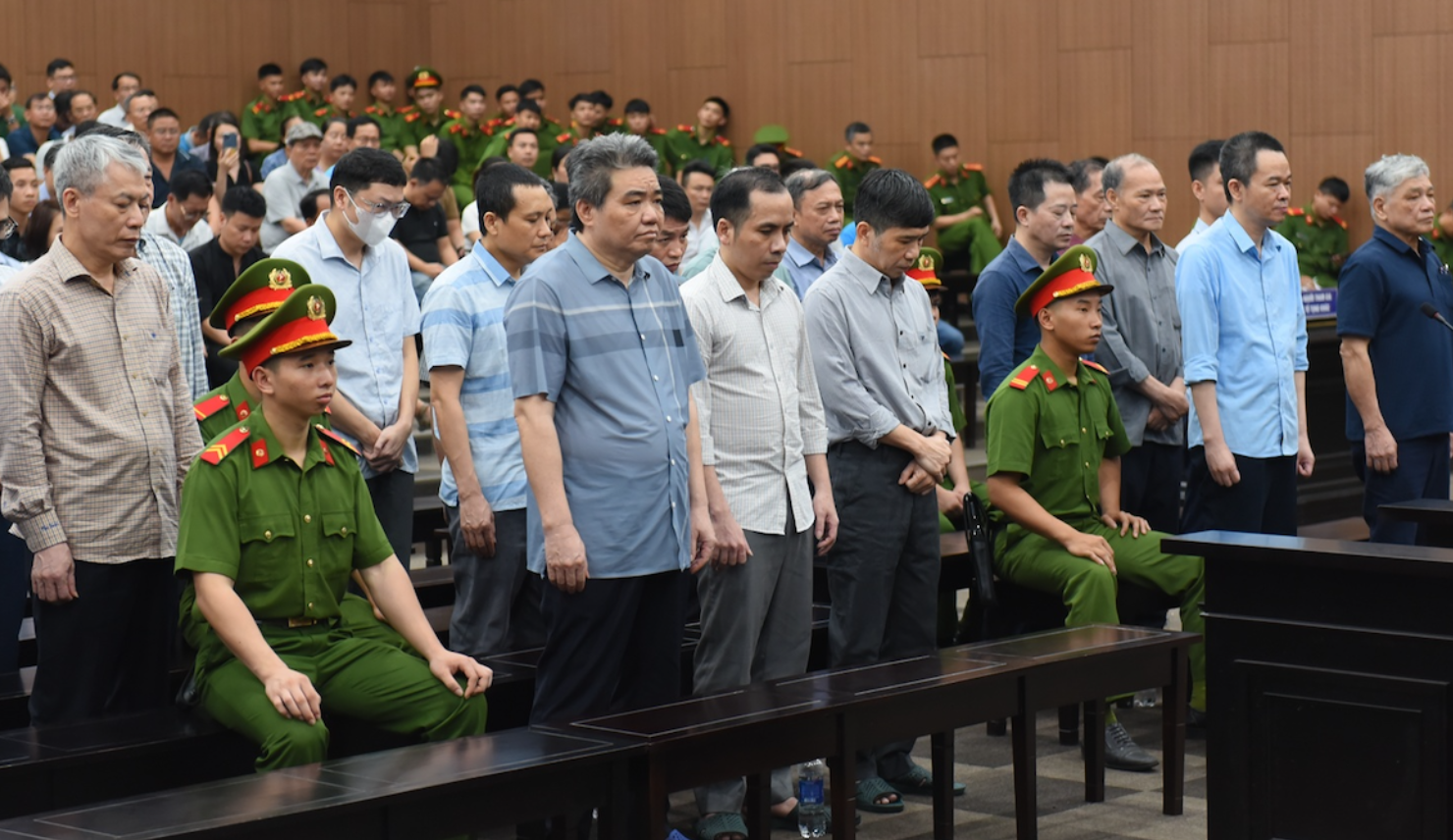 Screenshot at Apr 22 08 00 36.png