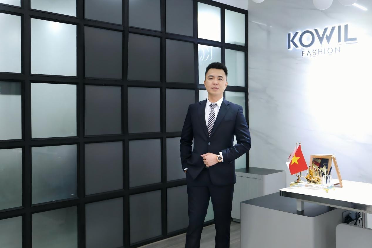 Sếp trẻ bắt nhịp chuyển đổi số thông minh, doanh nghiệp thời trang bứt phá