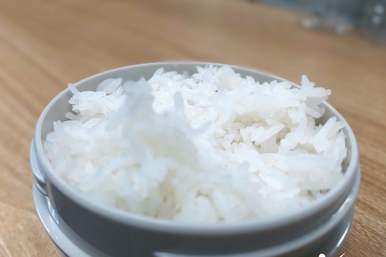 Thực hư ăn cơm nguội giúp giảm cân, hạ đường huyết