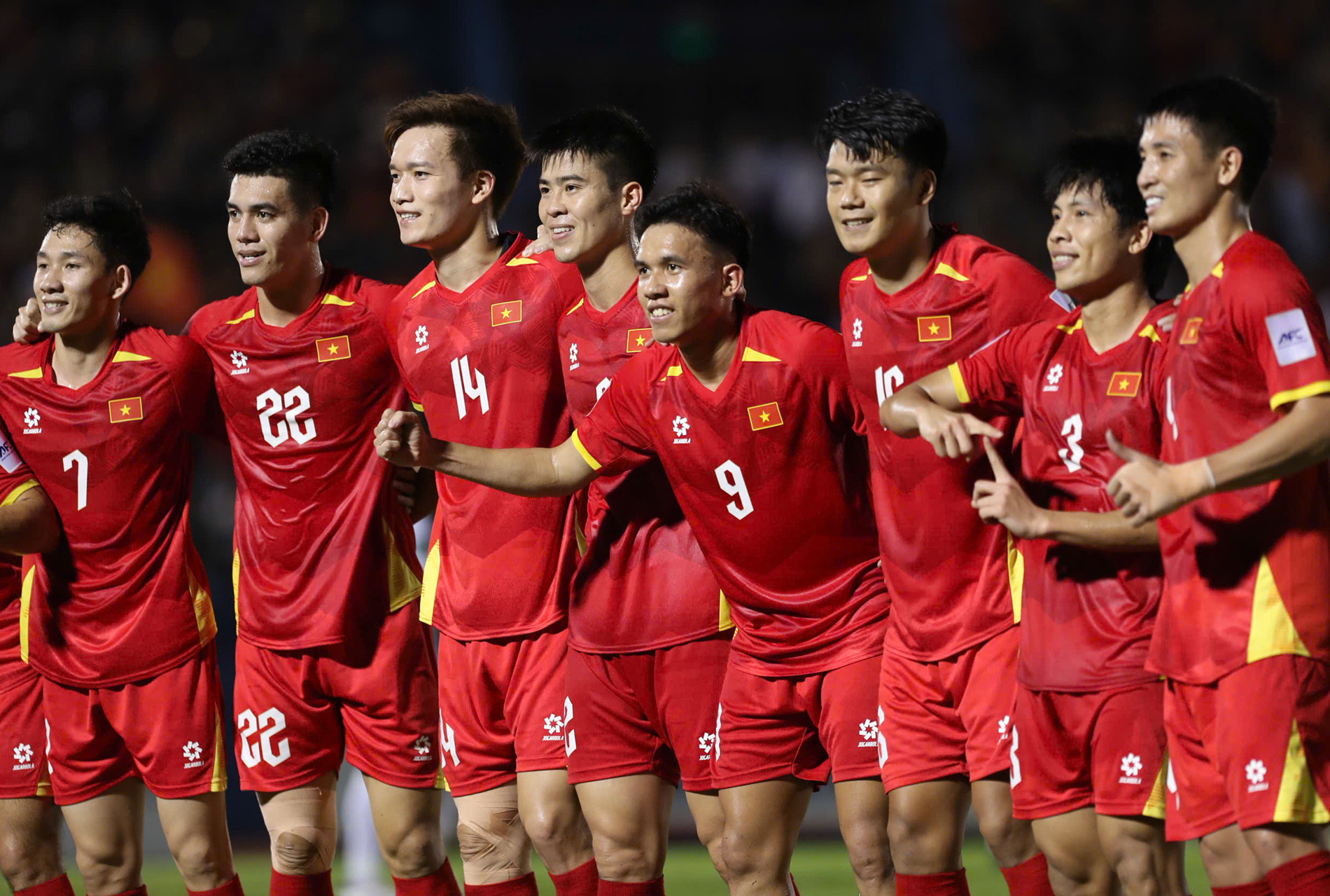 tuyen viet nam lao.jpg