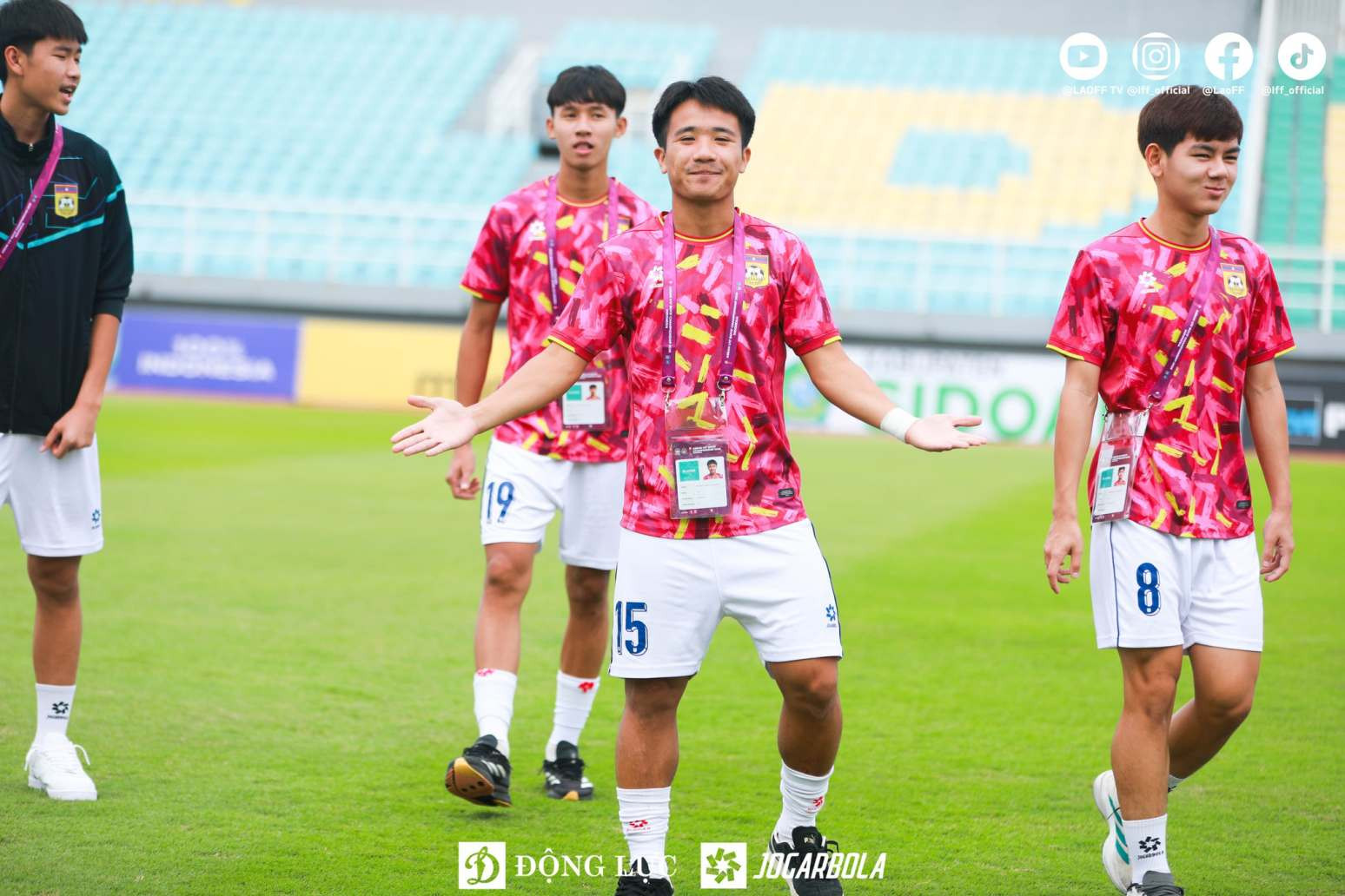 Giải mã 'hiện tượng' Lào, U17 Malaysia hẹn U17 Việt Nam ở chung kết https://vms-files.vietnamnet.vn/vps_images_publish/000001/000003/2026/4/22/u17-lao-3-1598.jpg