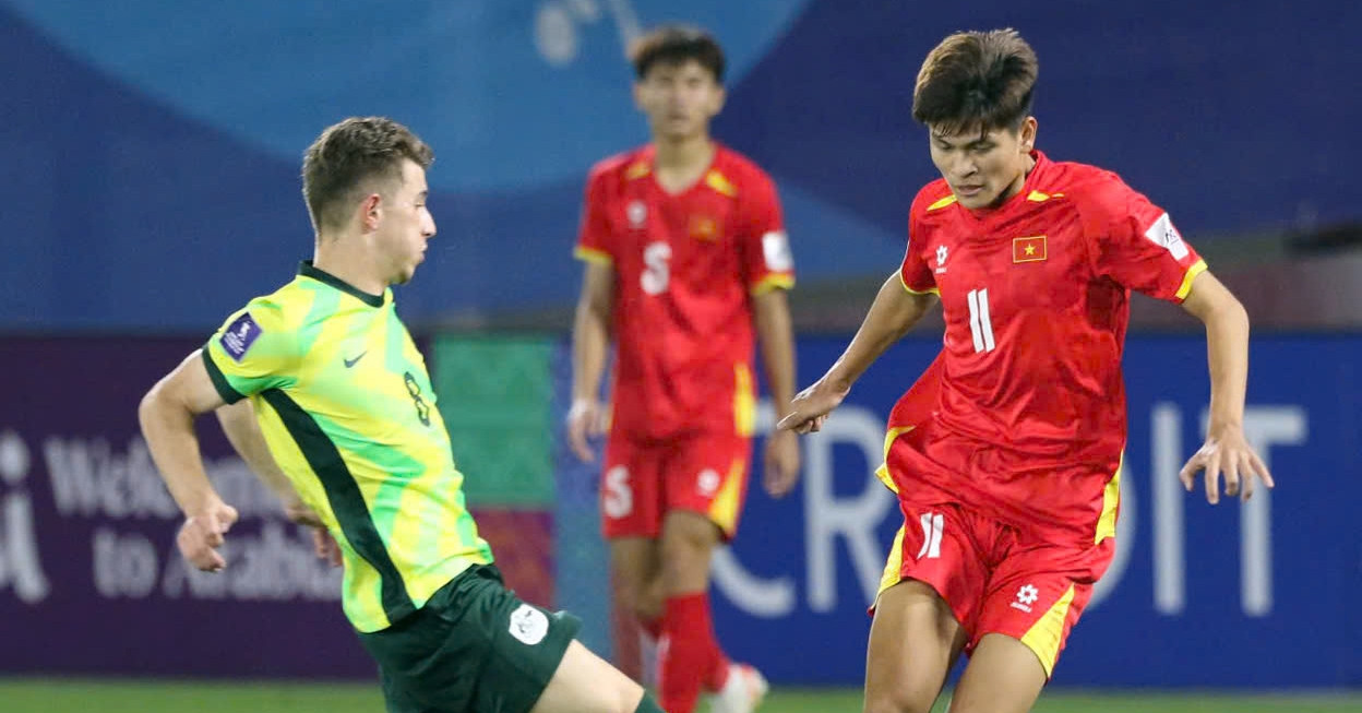 Video bóng đá U17 Việt Nam 2-1 U17 Australia: Màn lội ngược dòng cảm xúc