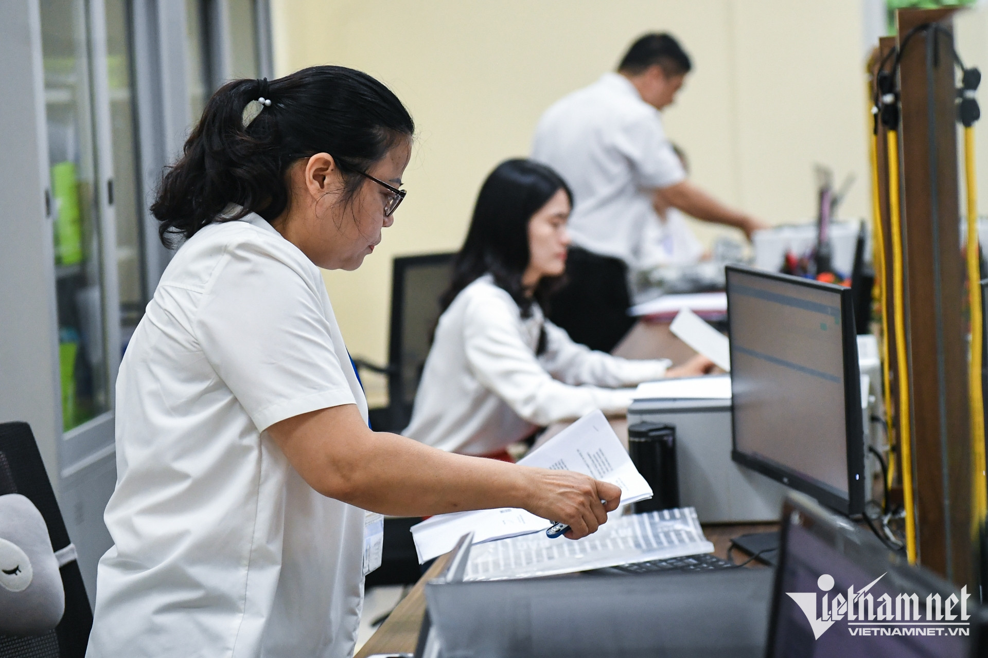 W-hanh chinh   van phong 24.jpg