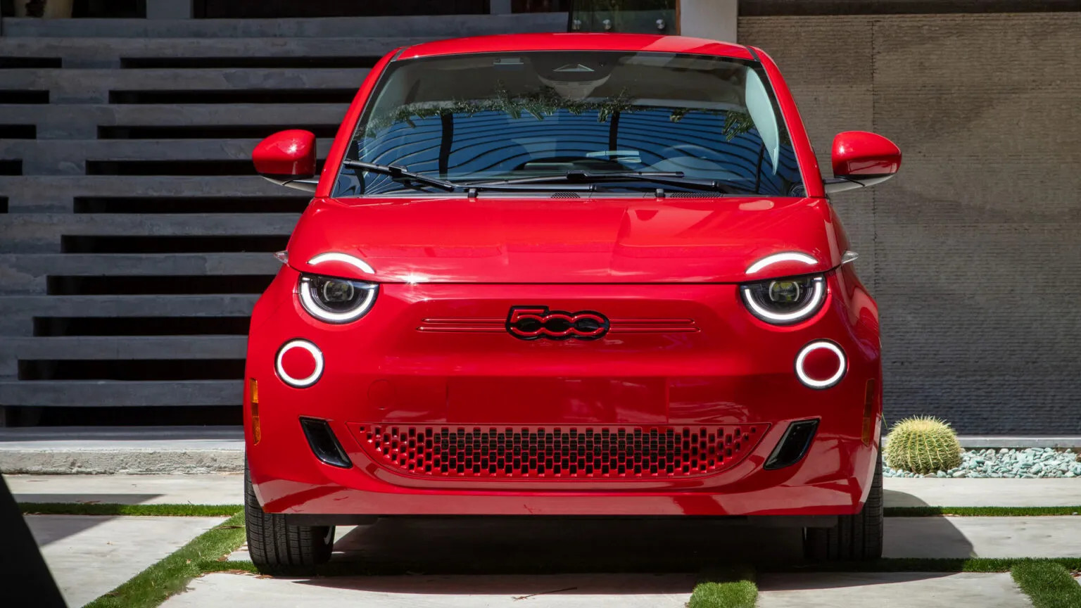 2024 Fiat 500e 1536x864.webp