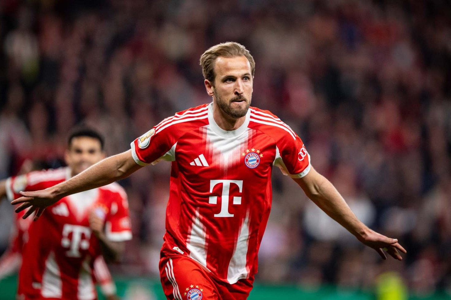 Harry Kane, Diaz đưa Bayern vào chung kết Cúp Quốc gia Đức