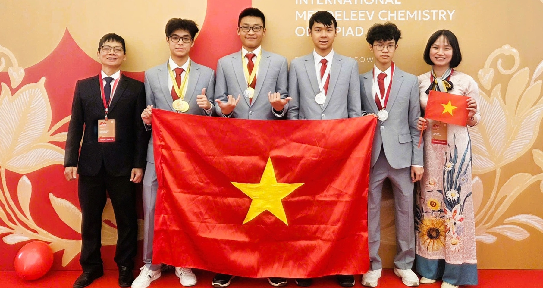Học Sinh Việt Nam Xuất Sắc Đoạt 2 HCV Tại Olympic Hóa Học Quốc Tế Mendeleev 2026