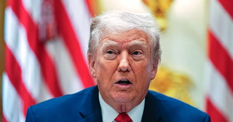 Tổng thống Trump ra lệnh cho Hải quân Mỹ tiêu diệt tàu Iran rải thủy lôi ở Hormuz