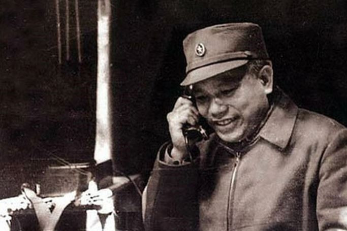 Vị tướng nào phát triển cách đánh 'nở hoa trong lòng địch'?