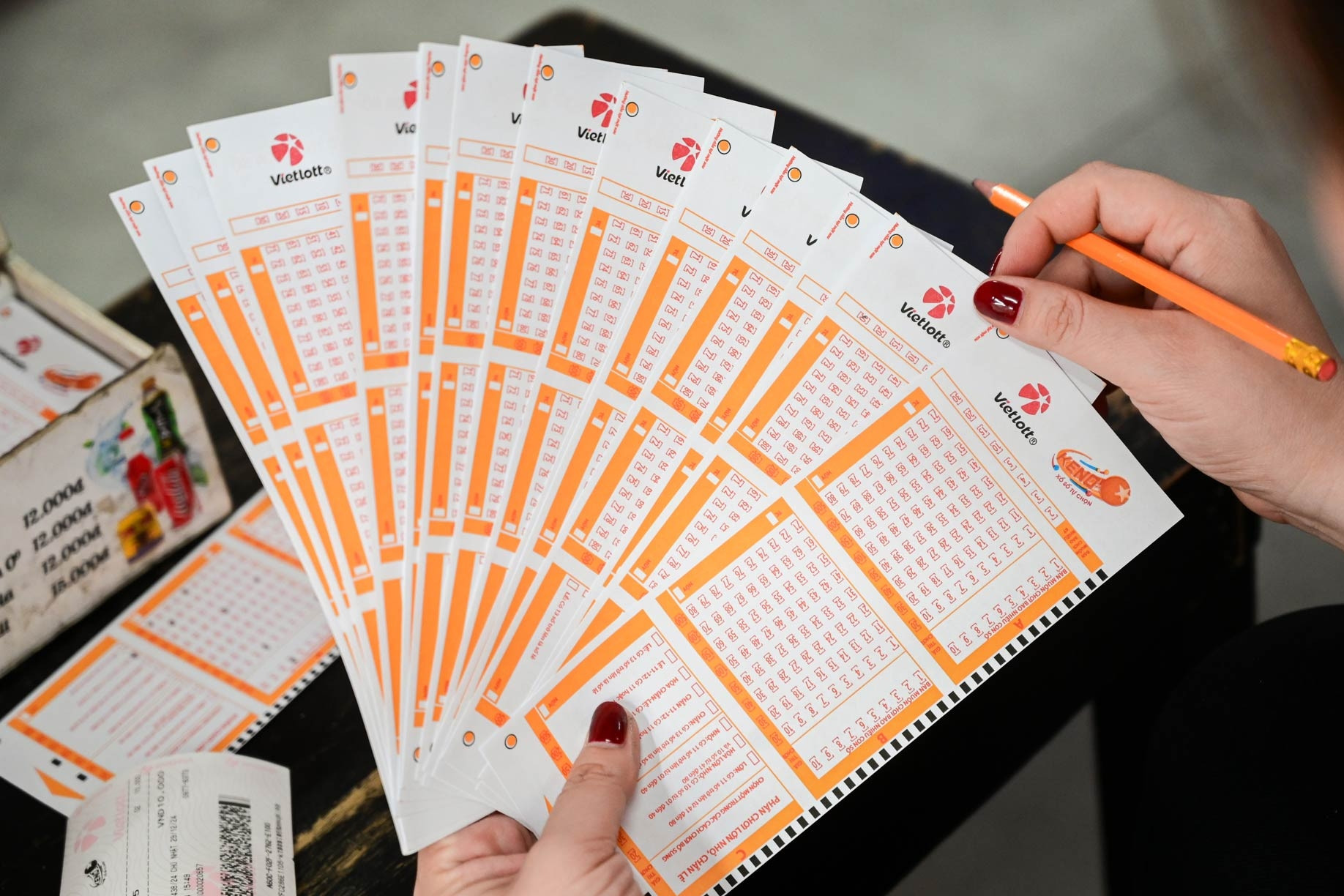 Vietlott tìm thấy vé trúng hơn 4 tỷ đồng
