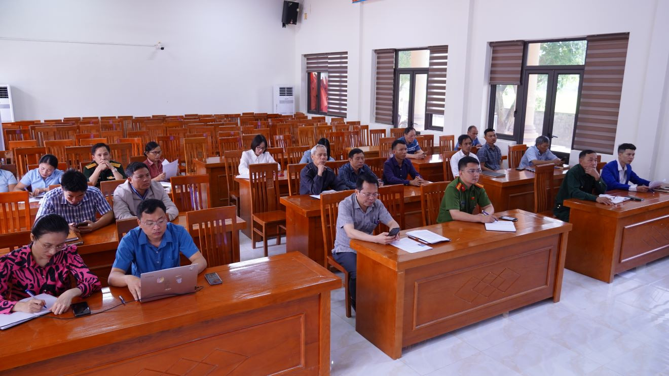 anh bai ham rong ok.jpg