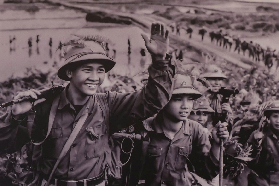 Bản hùng ca thống nhất của dân tộc Việt Nam qua ảnh