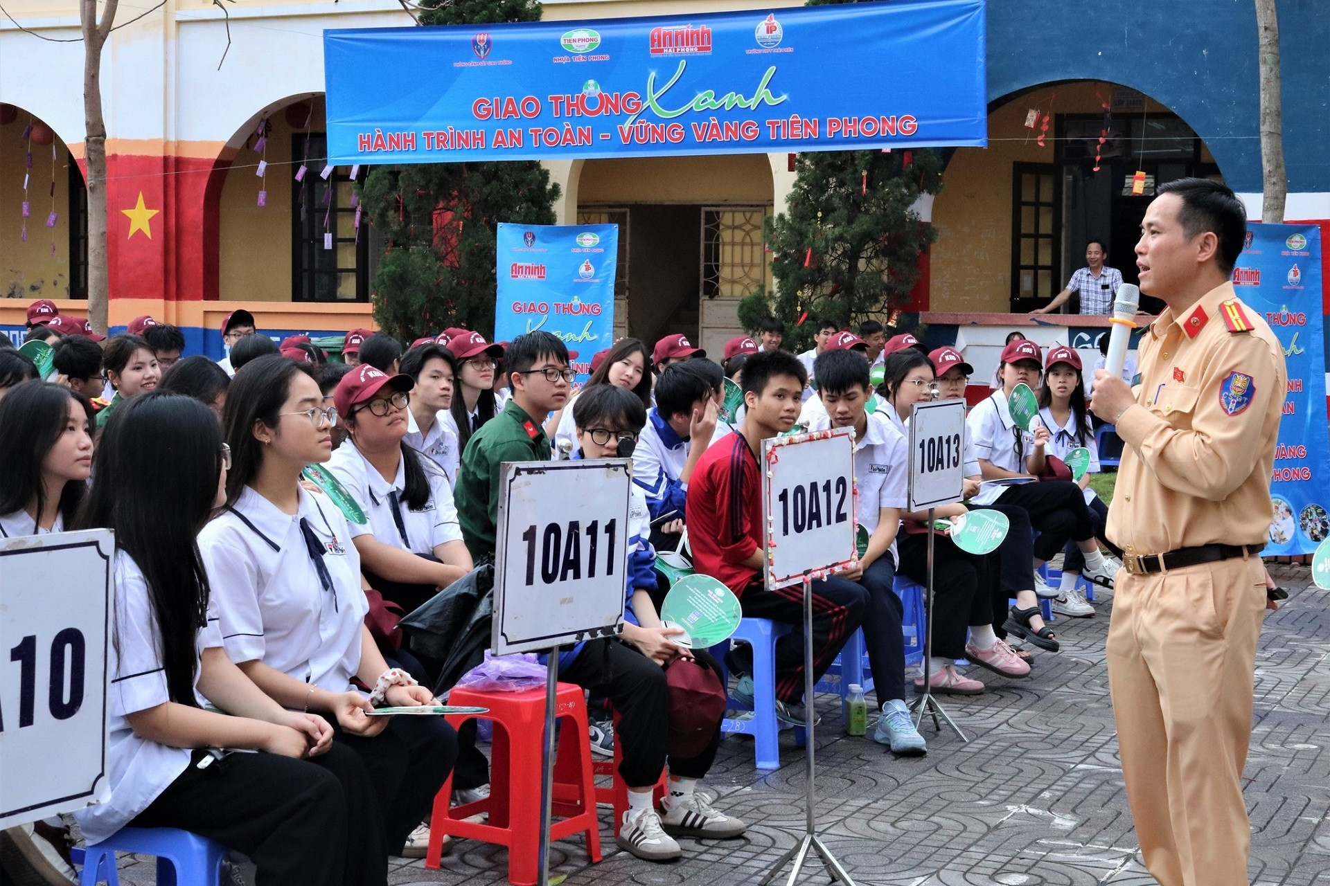  Hải Phòng triển khai chương trình phổ biến an toàn giao thông tới trường học 