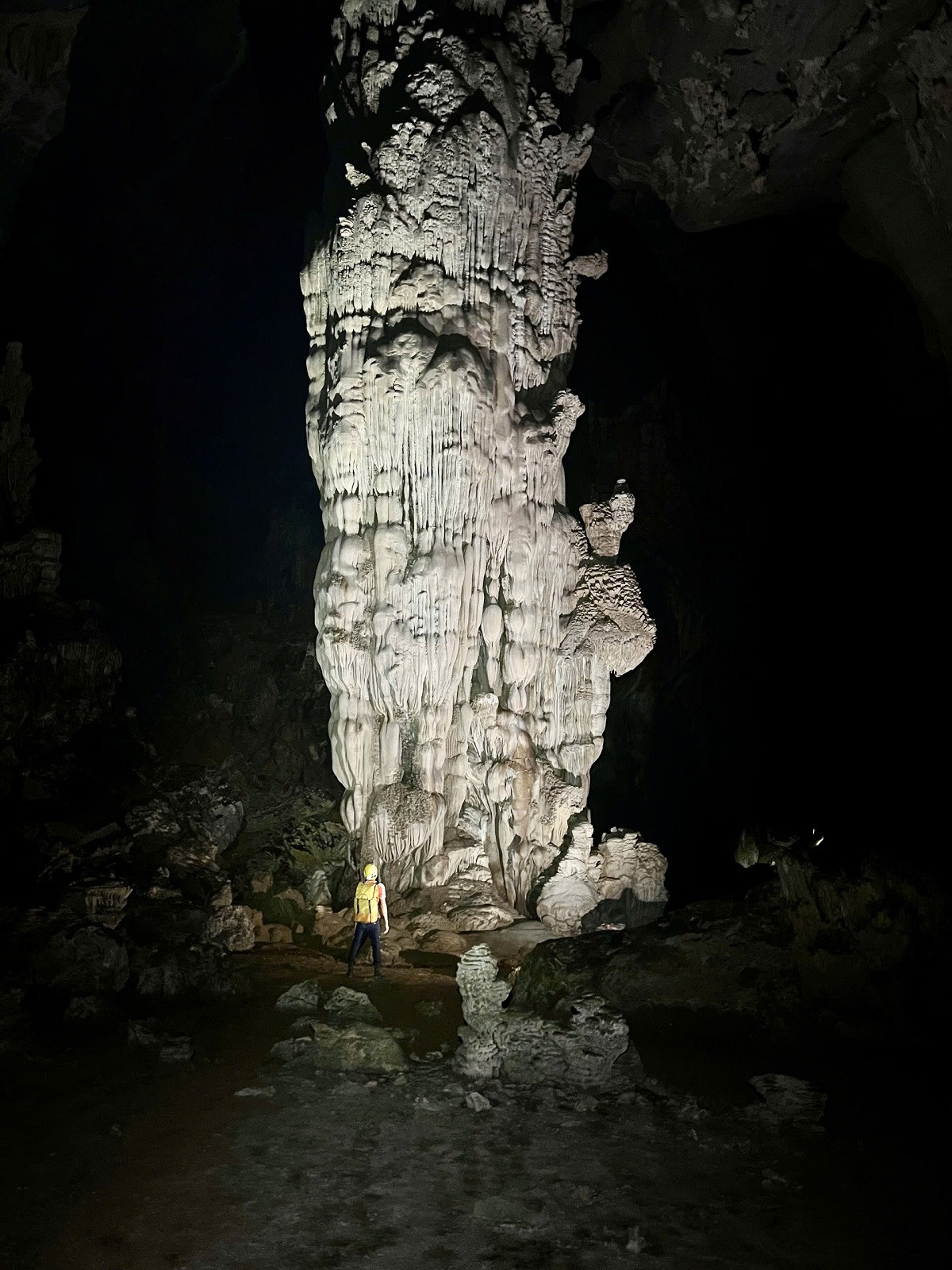 hang thiên cung 2.jpg