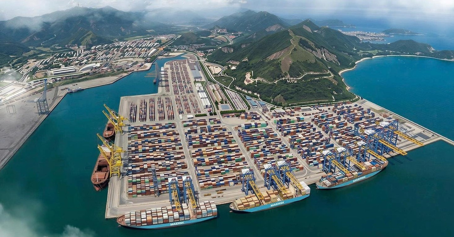 Siêu cảng Liên Chiểu khởi công: ‘Song trụ tăng trưởng’ cho Vinhomes Hải Vân Bay