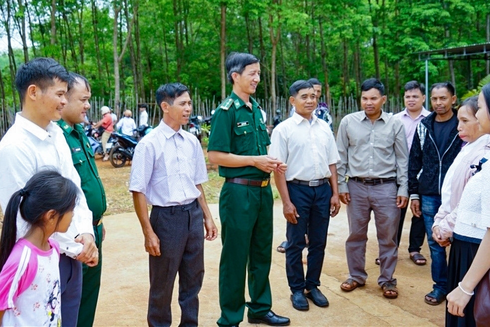 Tín hữu Tin lành làng Nú góp sức giữ bình yên biên giới