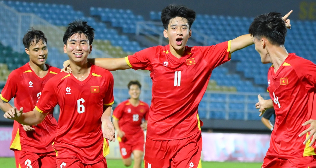 U17 Việt Nam thắng tưng bừng Malaysia, vô địch Đông Nam Á