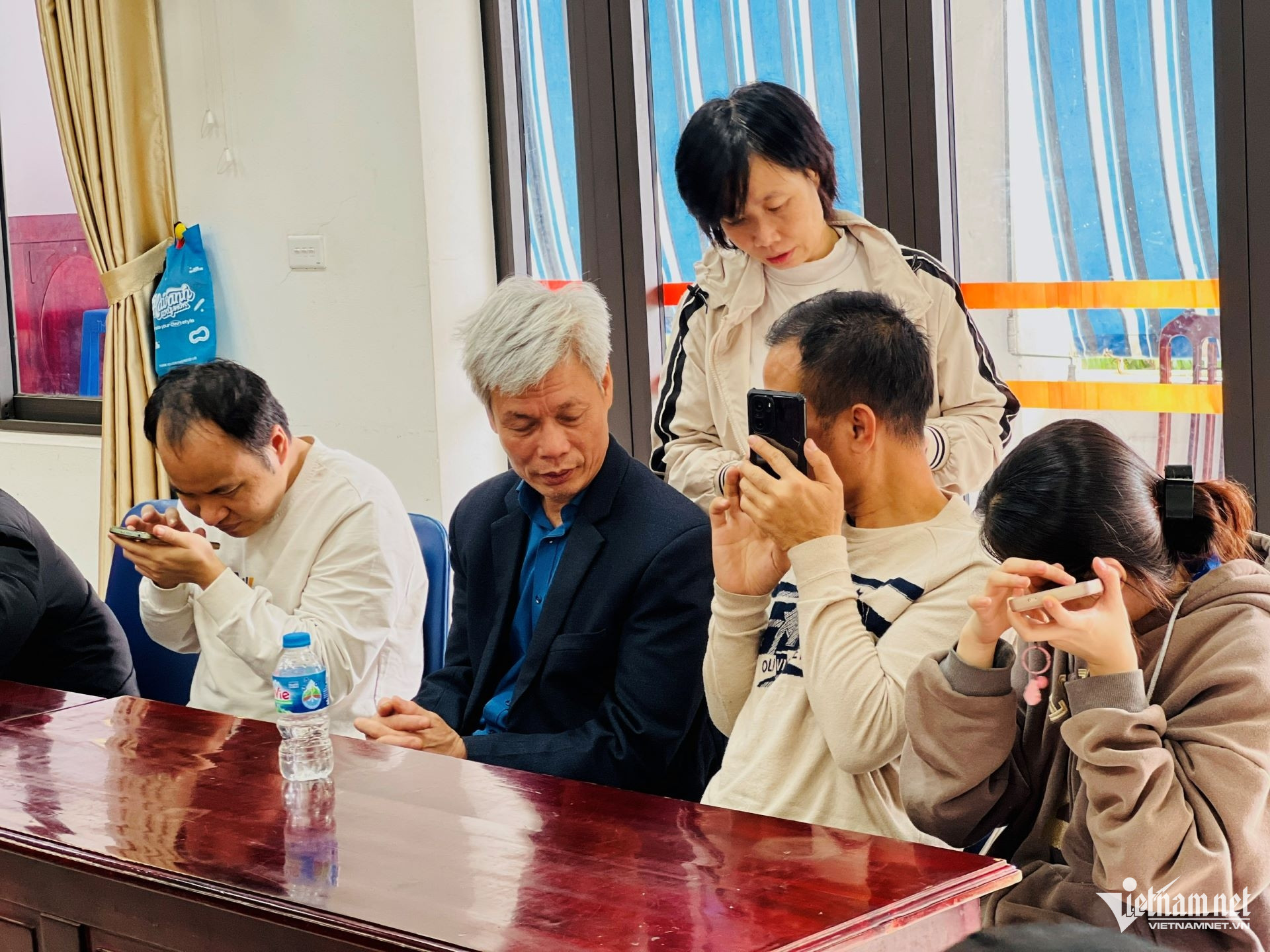 W-Anh người khuyết tậts.jpg