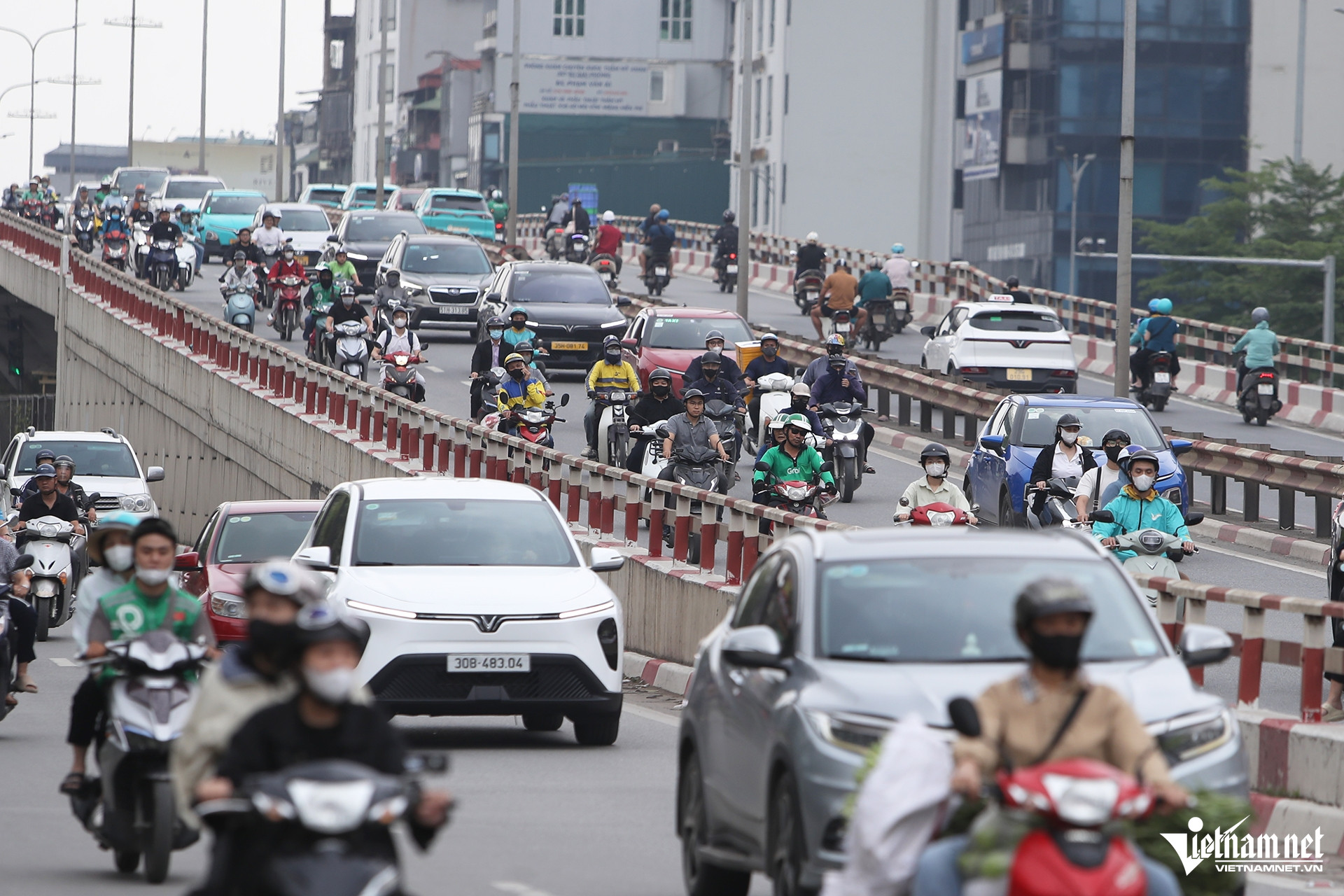 W-un tac giao thong 3.JPG.jpg