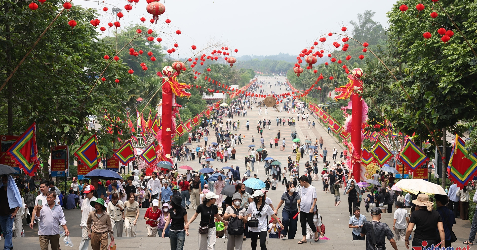 Dự báo thời tiết 26/4/2026: Miền Bắc mưa giông ở phía Tây, Nam Bộ nắng nóng