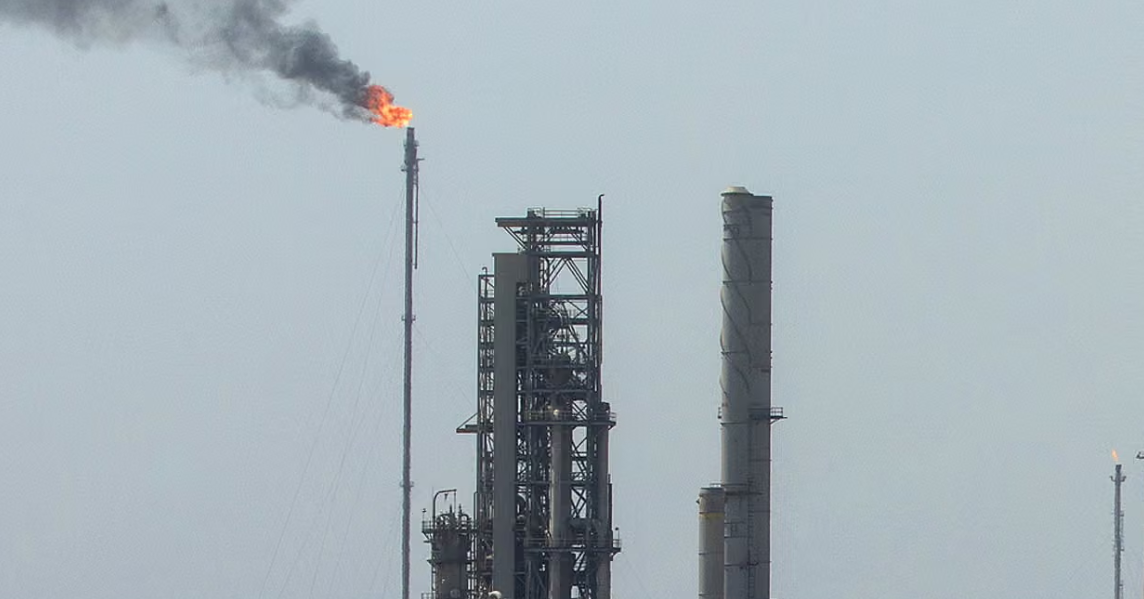 Đại gia dầu khí kiếm 30 triệu USD mỗi giờ