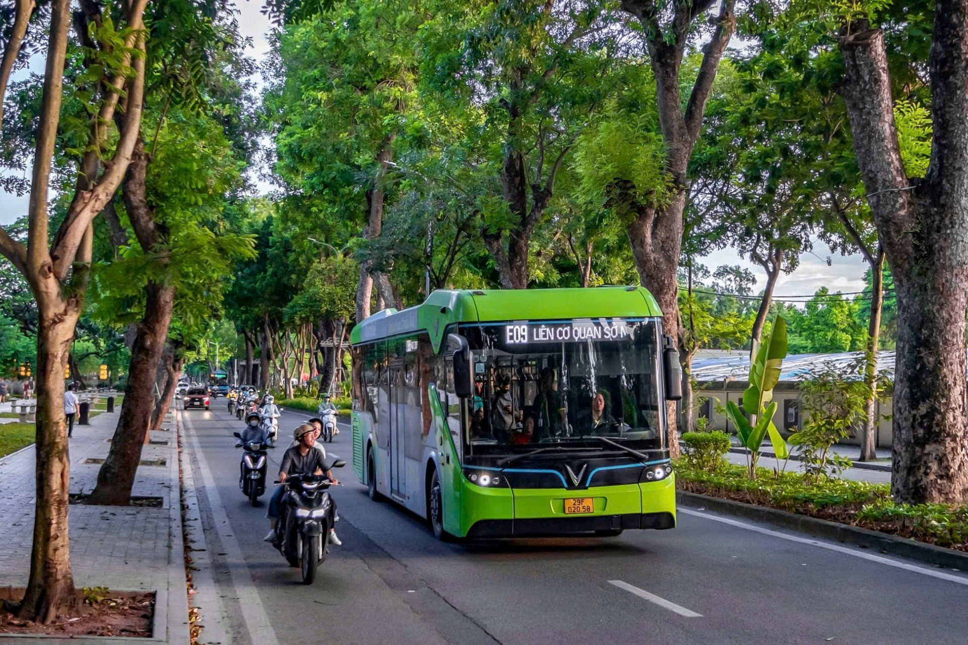 Hành trình 7 năm VinBus đưa xe buýt xanh trở thành lựa chọn tin cậy ở đô thị