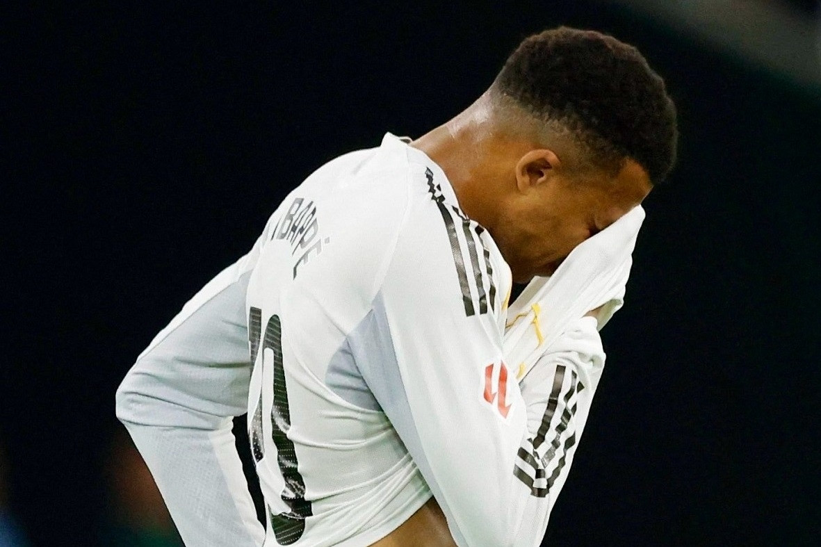  Mbappe gây lo lắng toàn tập ở trận đấu thứ 100 cho Real Madrid 