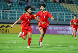 u17 viet nam malaysia 7.jpg