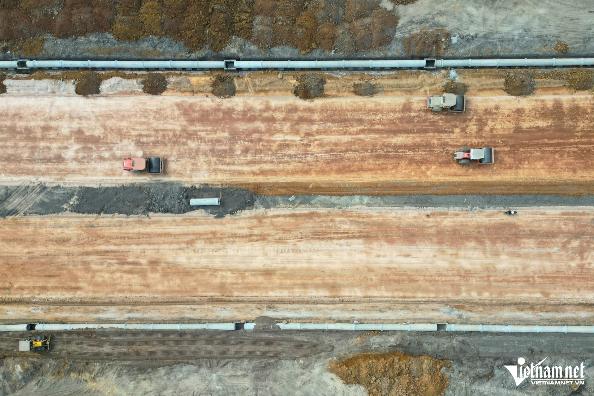 W-duong san bay long thanh 11.jpg