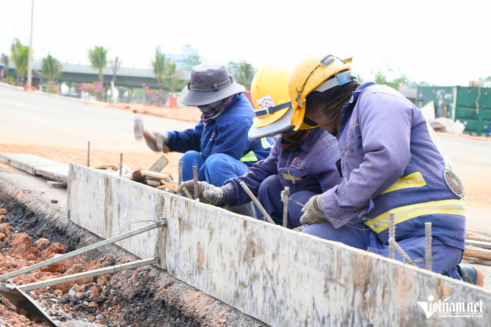 W-duong san bay long thanh 7.jpg