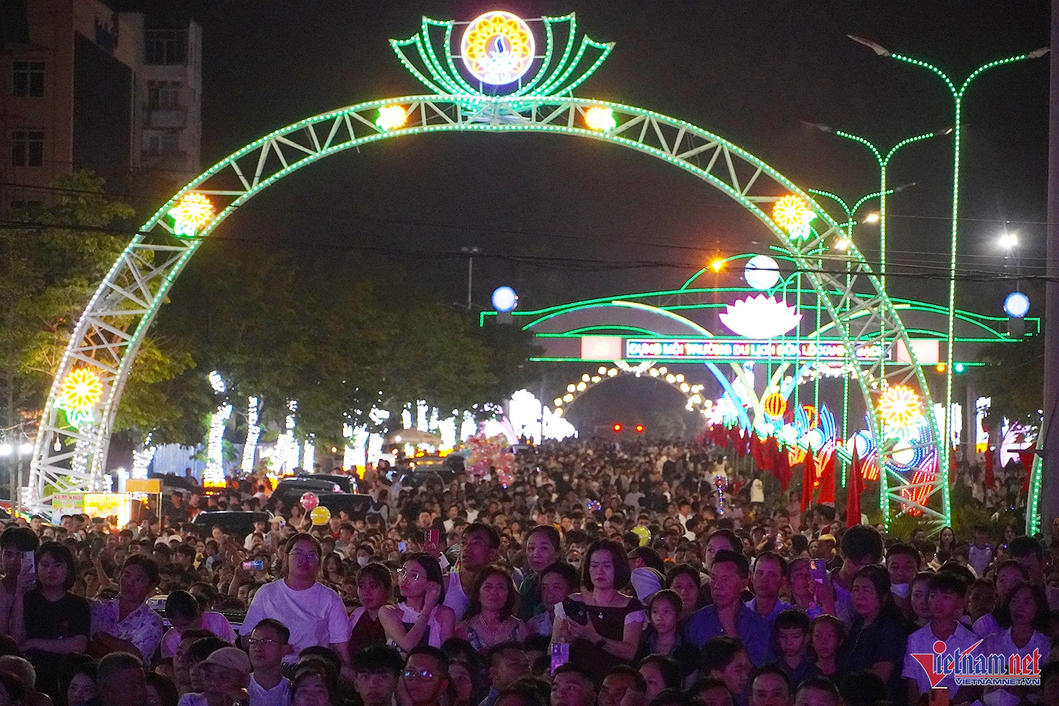 W-Festival du lịch Cửa Lò 1.JPG.jpg